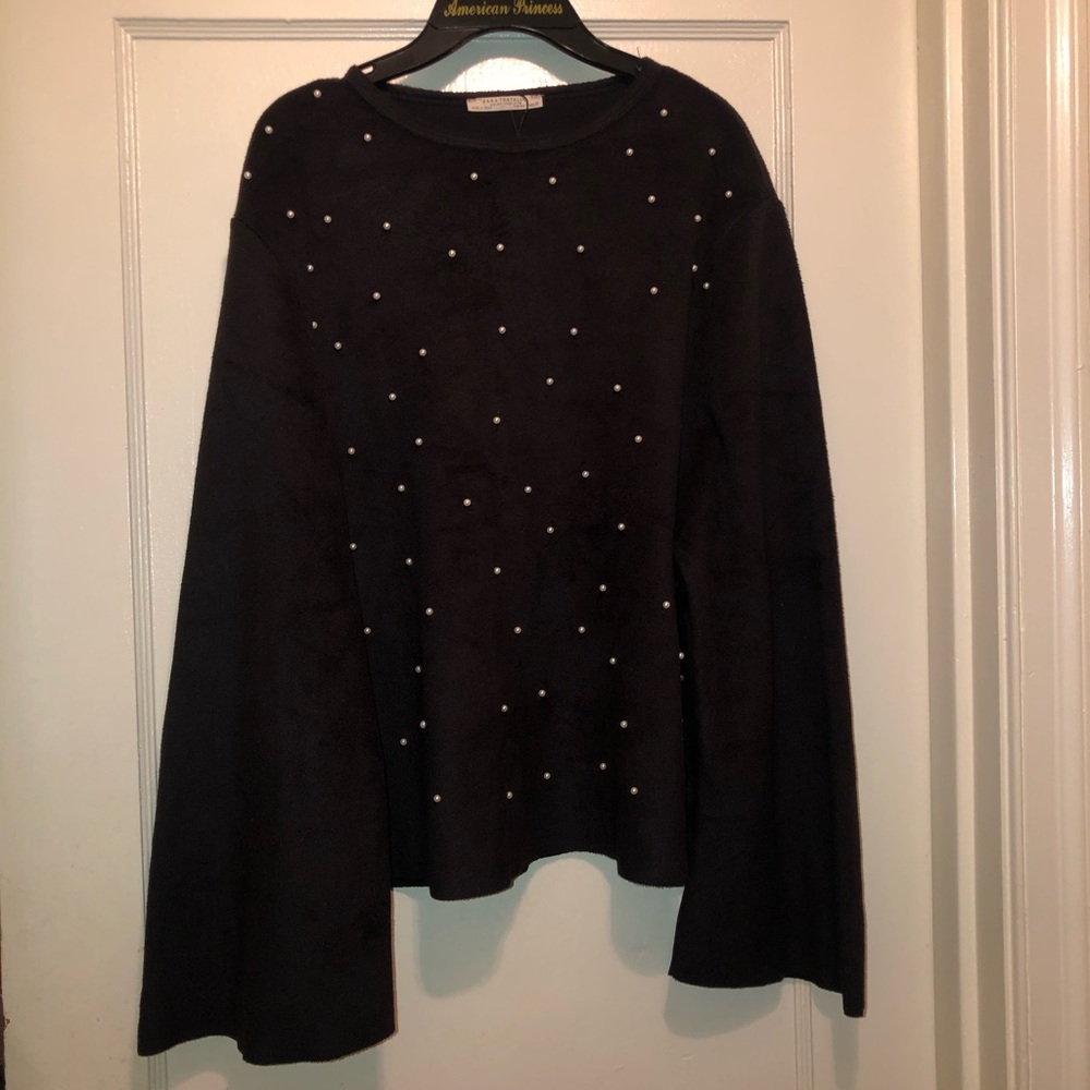 Black and Pearl Zara sweater